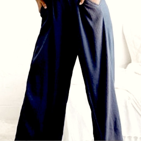 Aerie,Strapless Jumpsuit Stretchy Gauze, Perfect for Layering,DarkNavy/black, XS - Picture 2 of 12